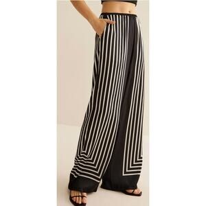 Commense Striped Pull-on Satin Pant size Small NEW